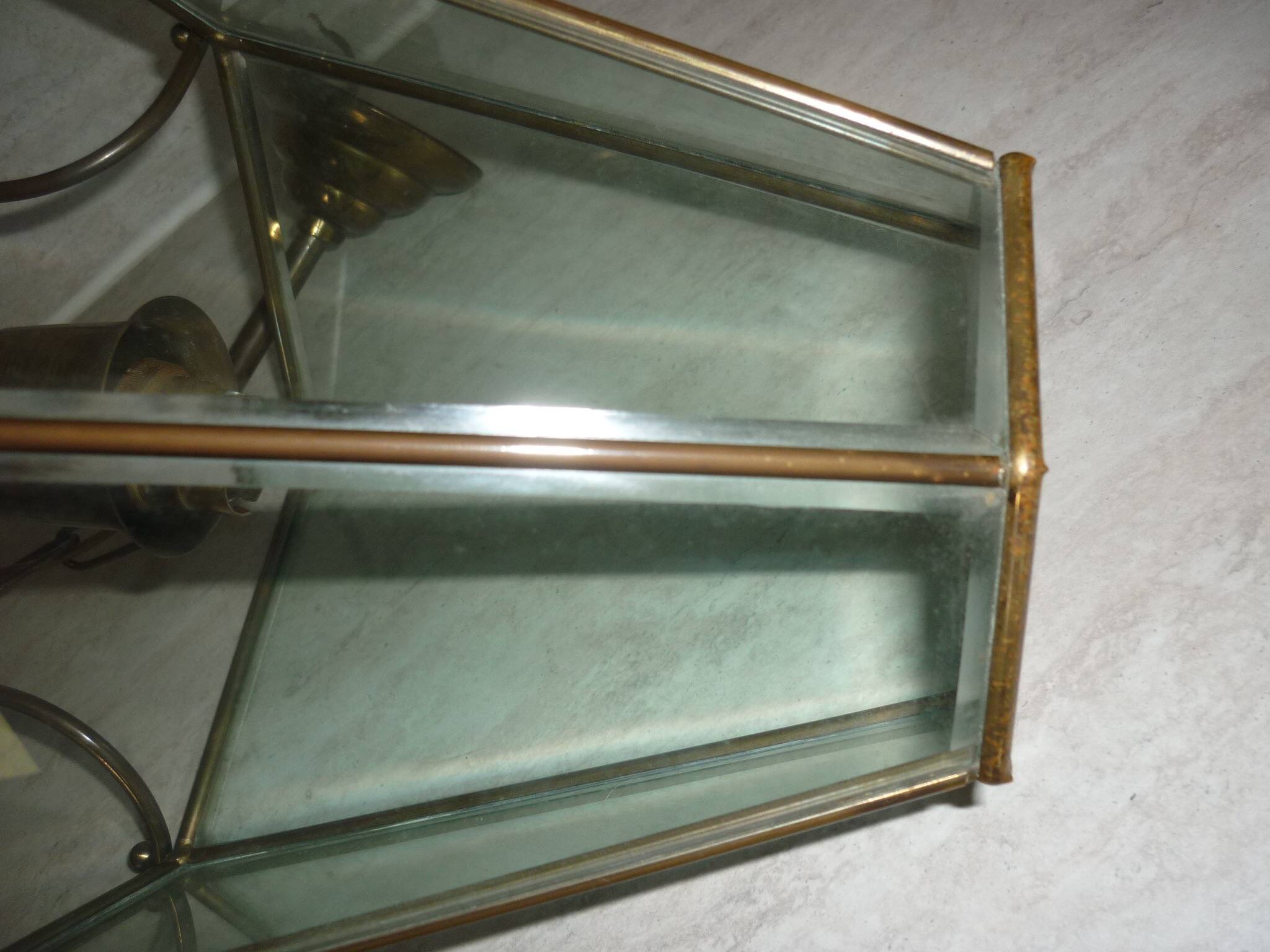 Brass lantern with 6 beveled glasses