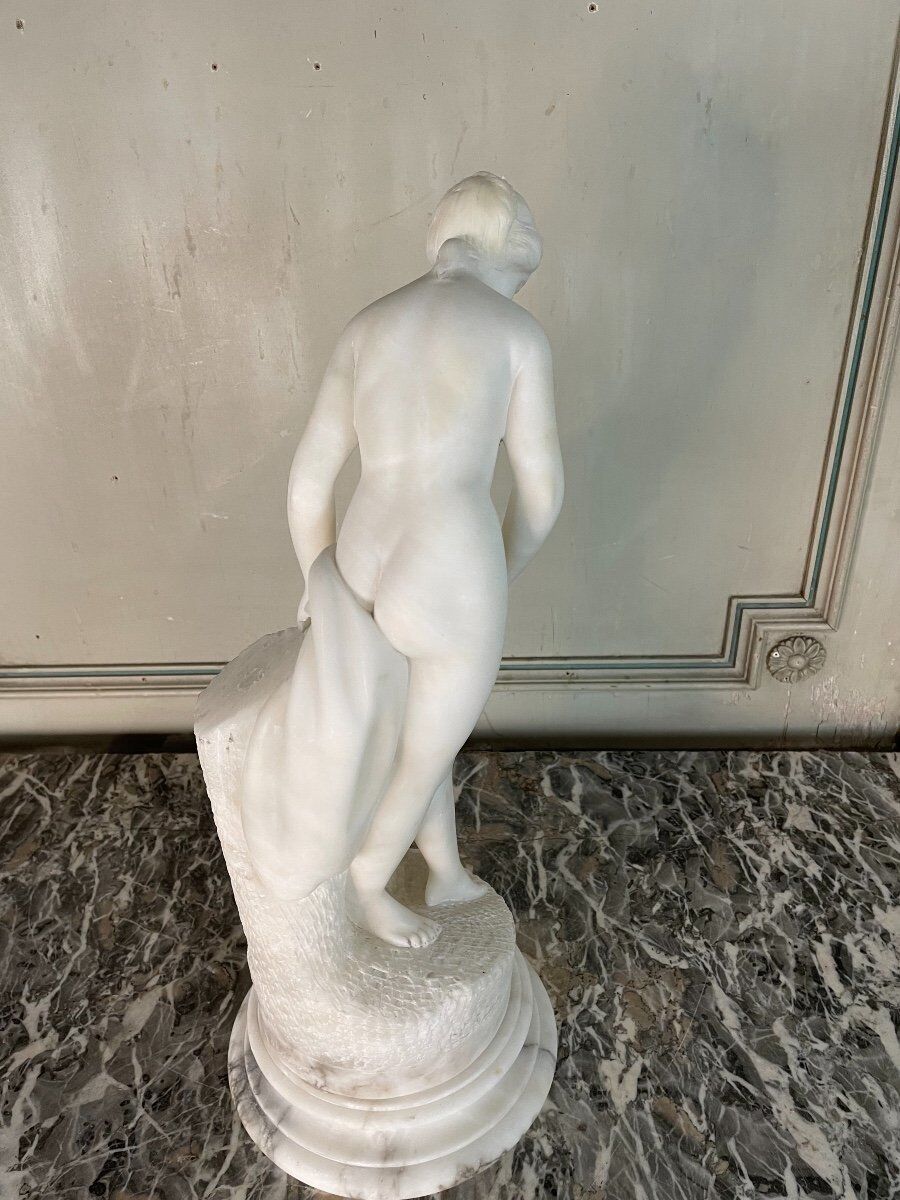 The bather, alabaster sculpture after Falconet.