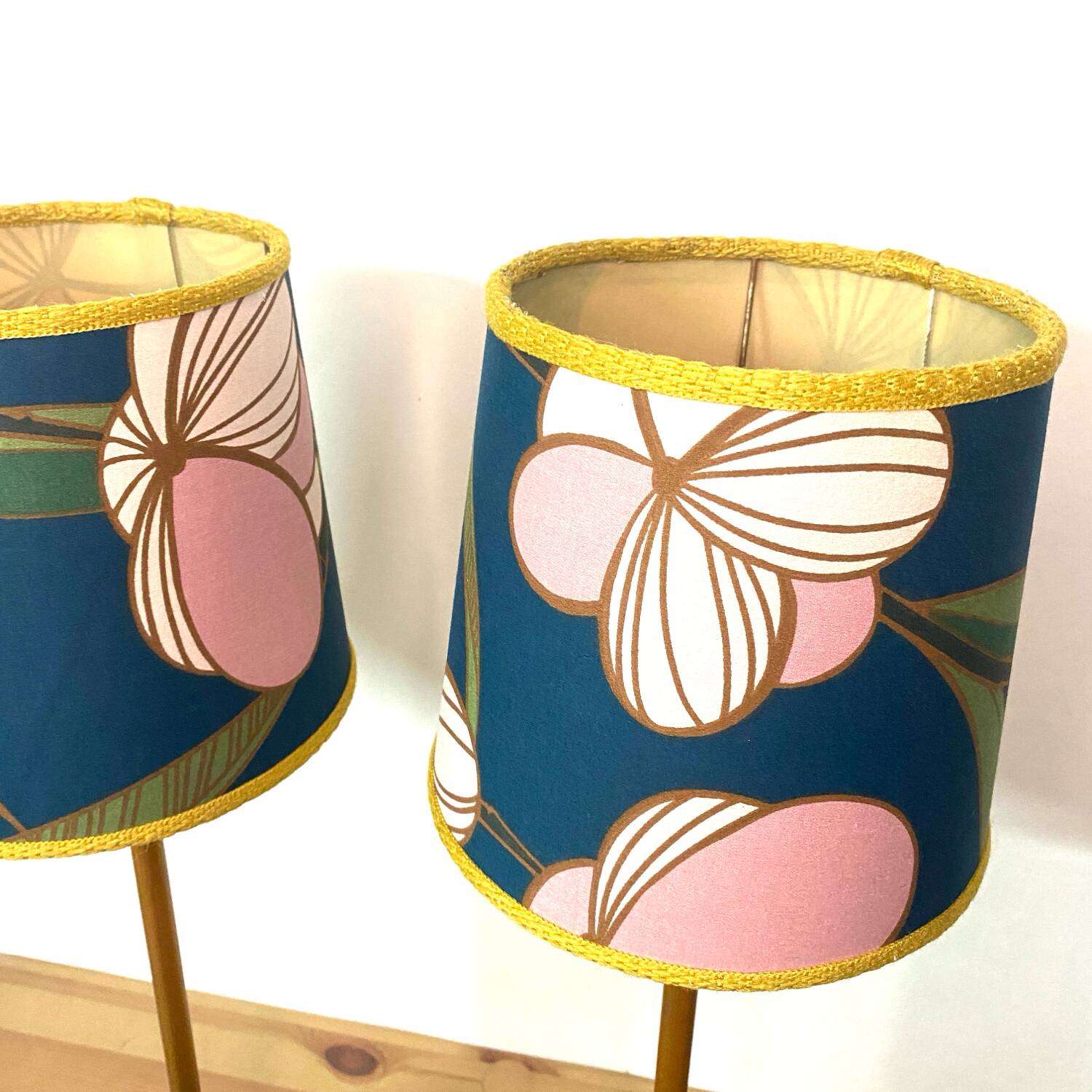 Paire de lampes vintage upcyclée - Iphigenie rose