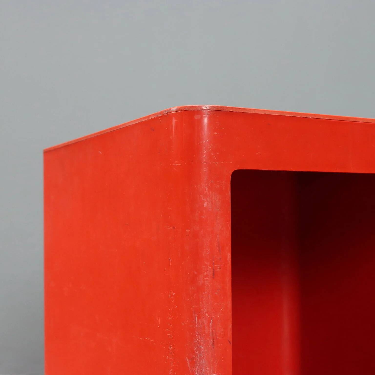 Meuble Valletto Quadro en plastique rouge