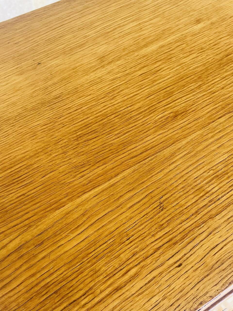 Vintage oak storage unit with drawers from the 50s/60s.