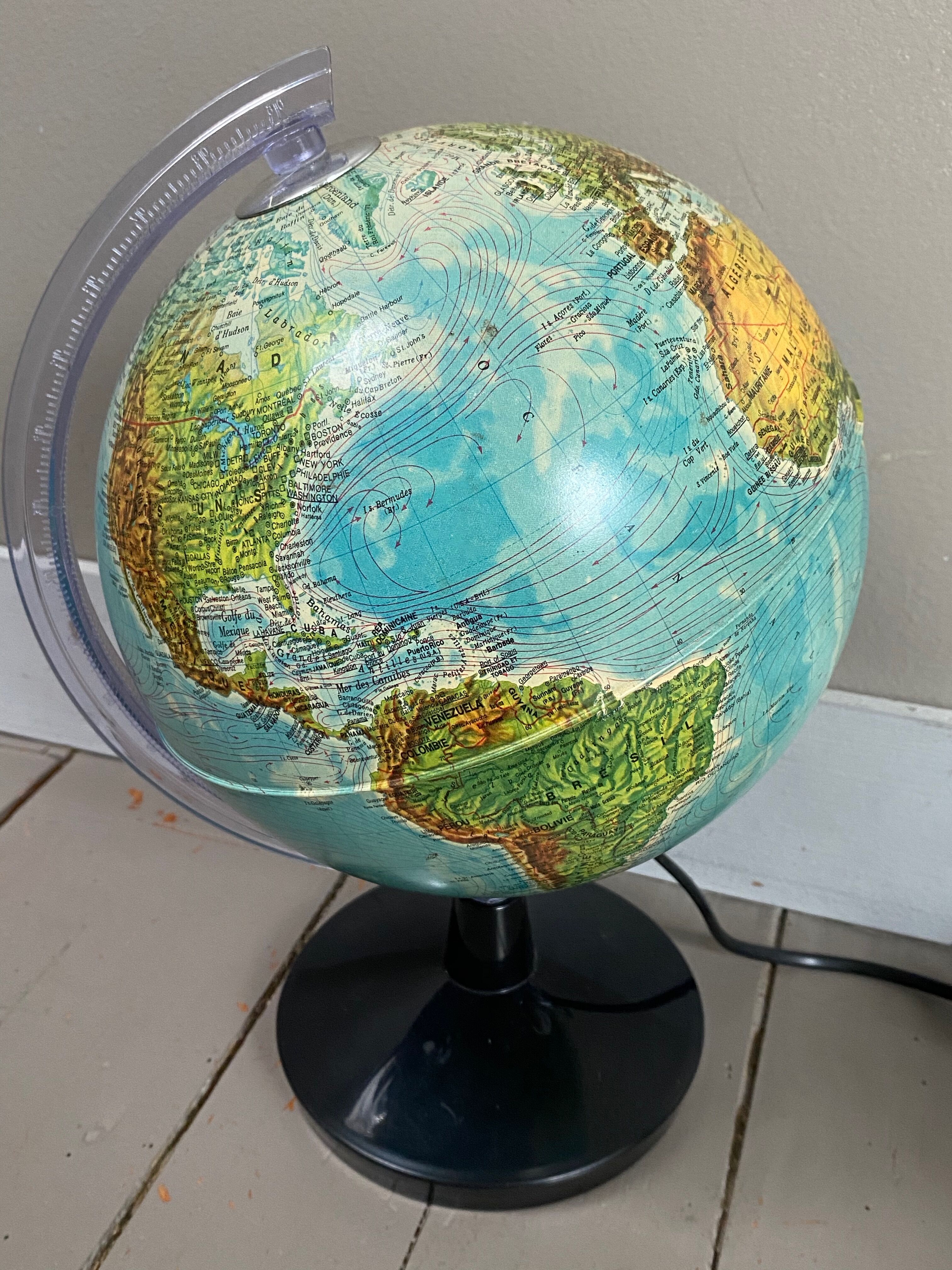 Vintage light globe
