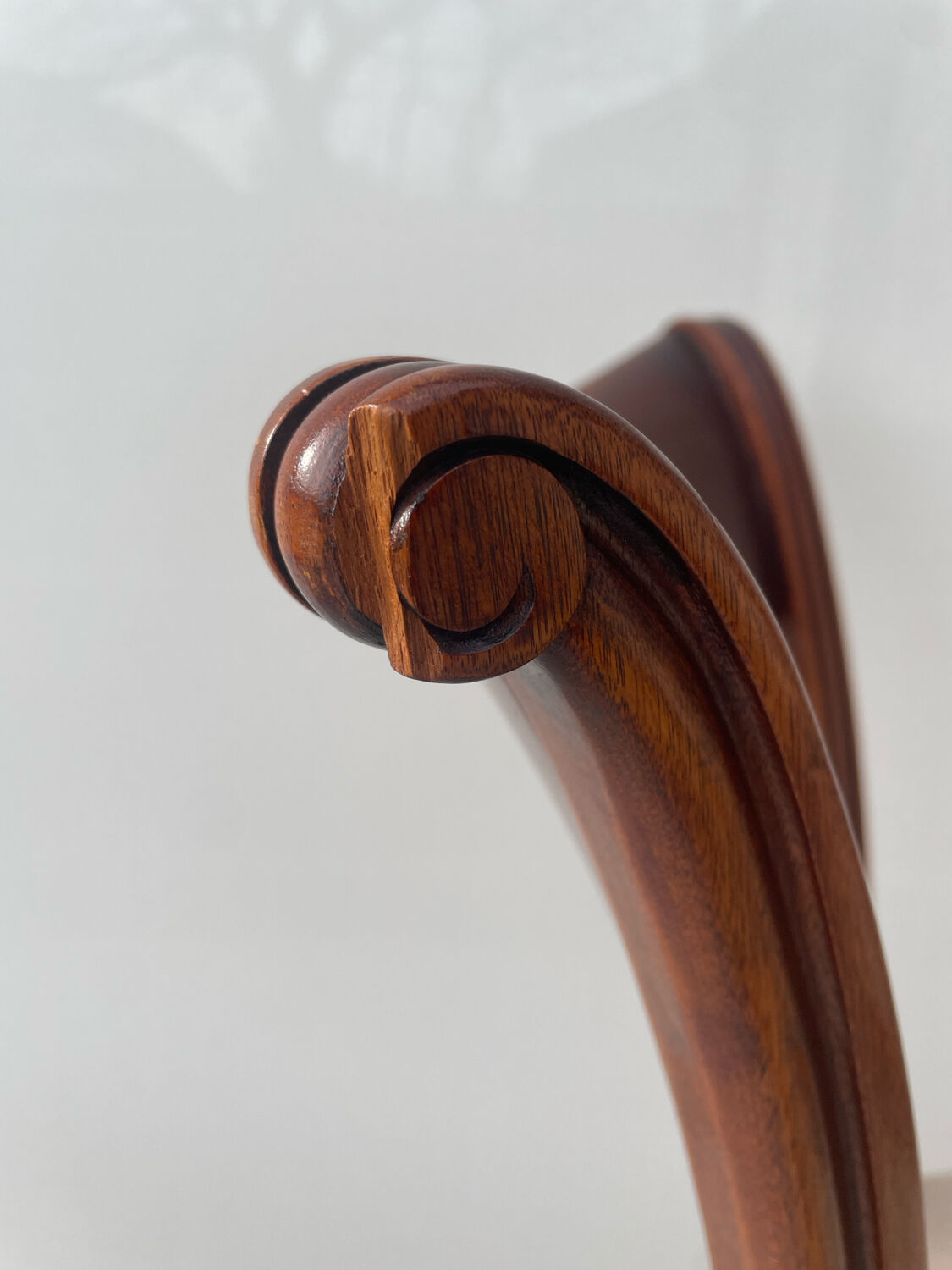 4 chaises Style Directoire en bois massif - Assise tissu crème