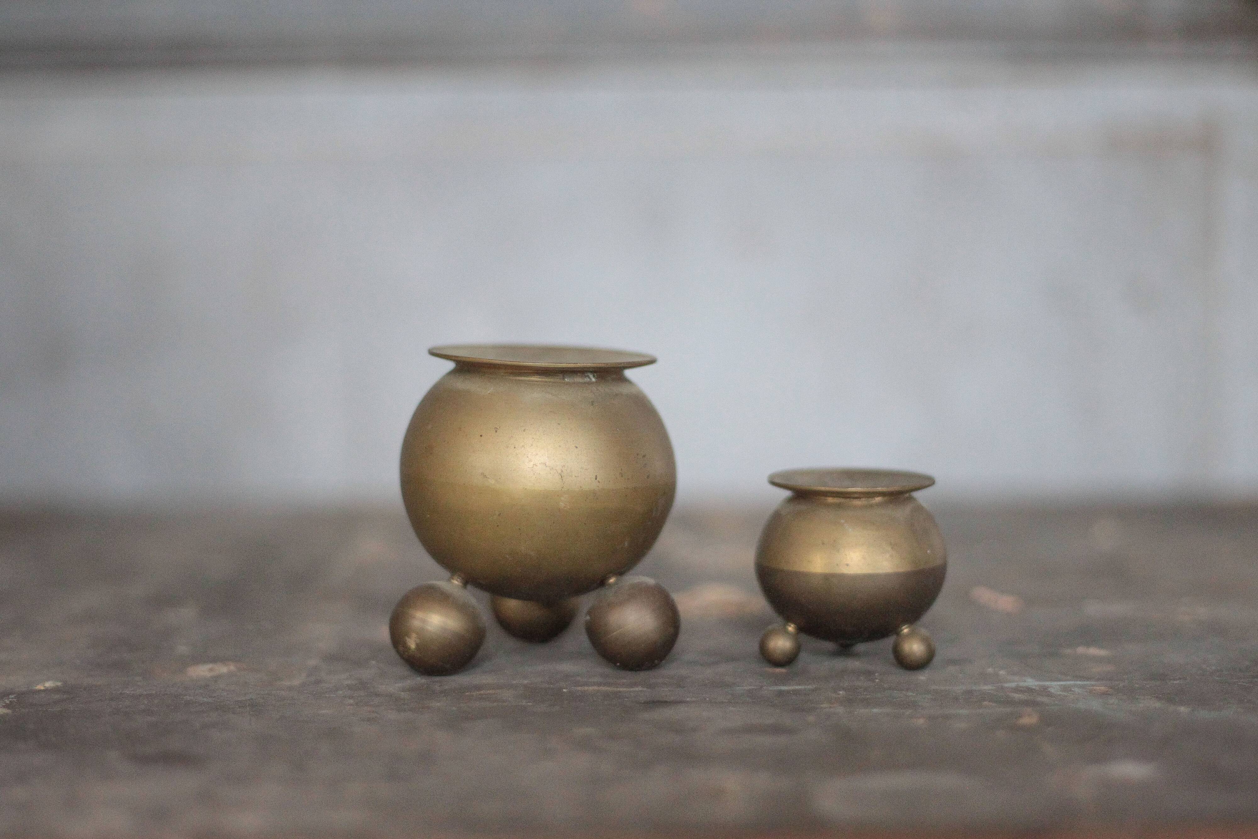 Pair of brass tripod candle holders, Gusum Bruck Sweden, candle holder.