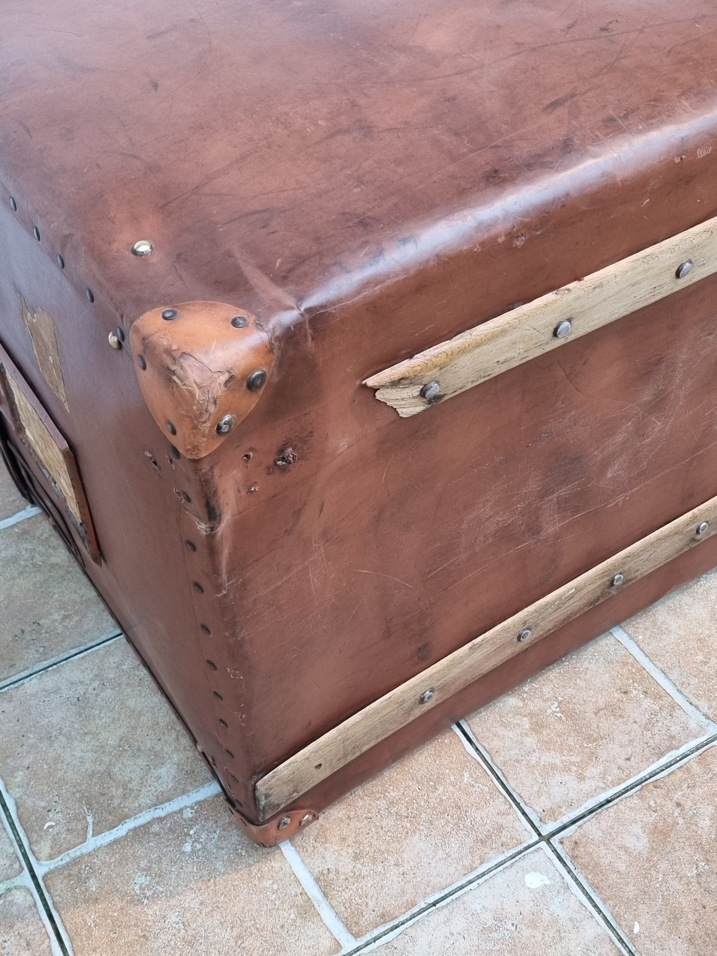 Travel trunk "titan" e&m malard, paris, 30-40s, 100 cm