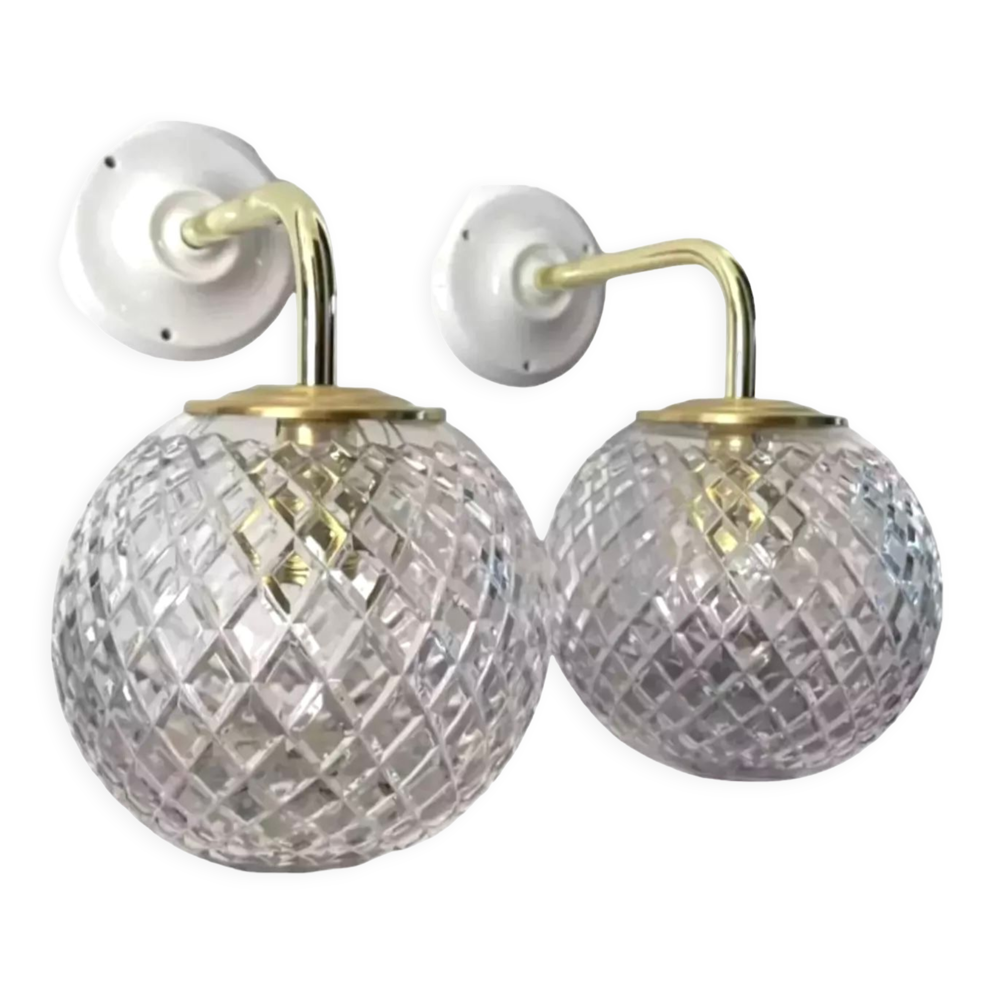 Set of two wall sconces in brass and glass