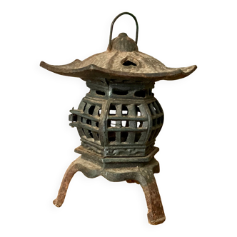 Japanese lantern - cast iron