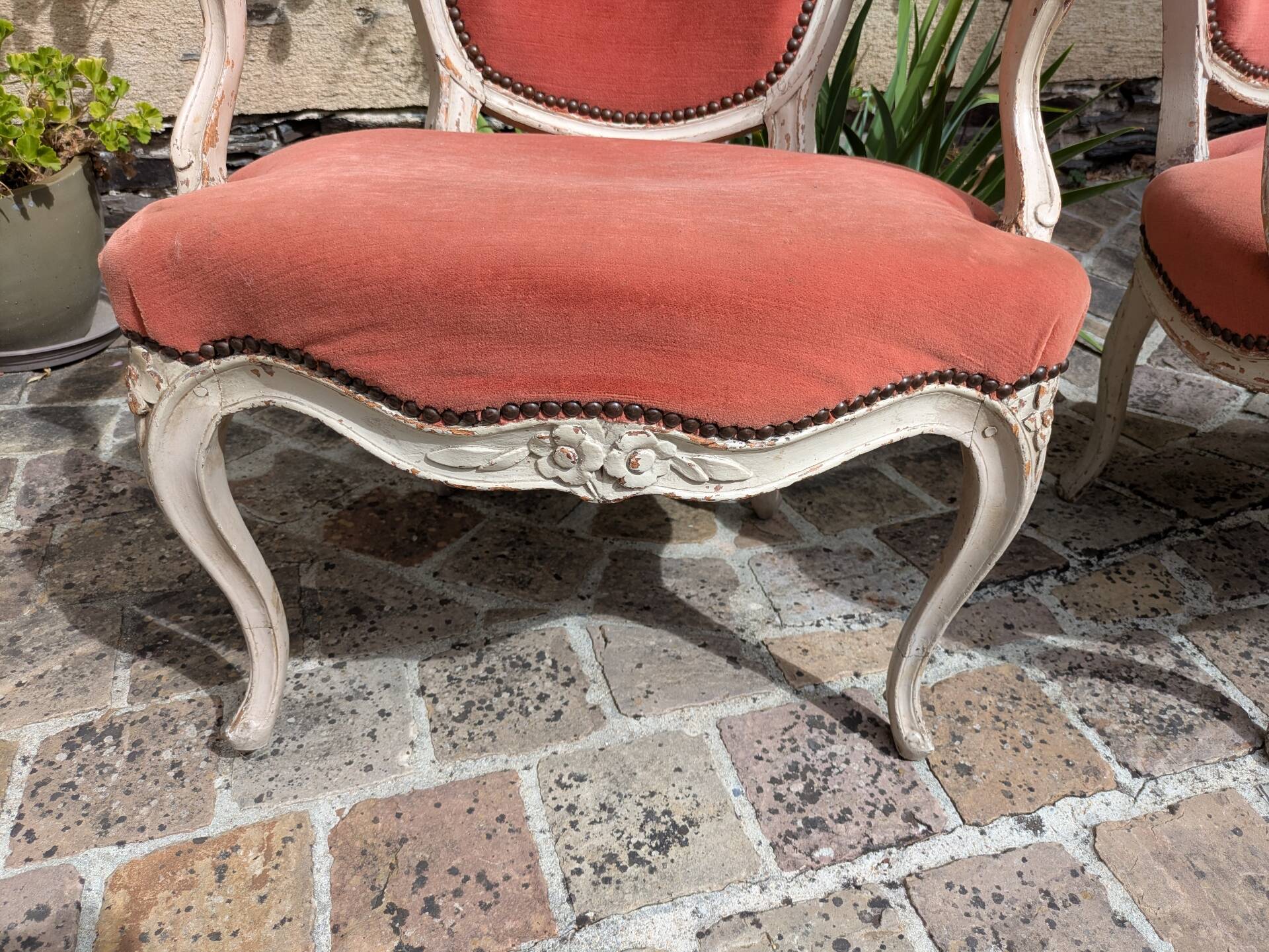 Paire de fauteuils d'époque Louis XV