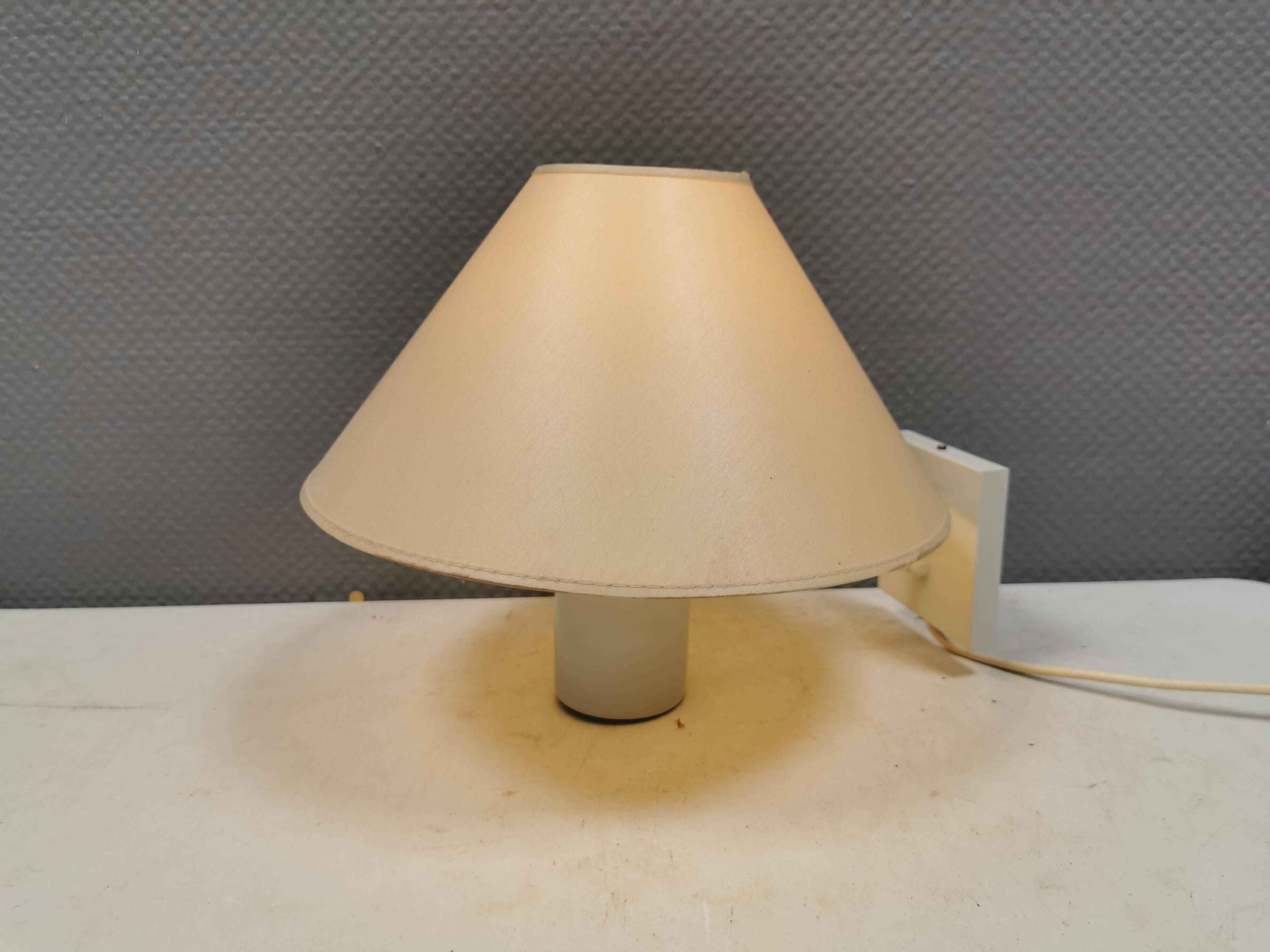 Wall lamp, from Fog & Mørup 1968 (Designed by Jo Hammerborg) model Pastel