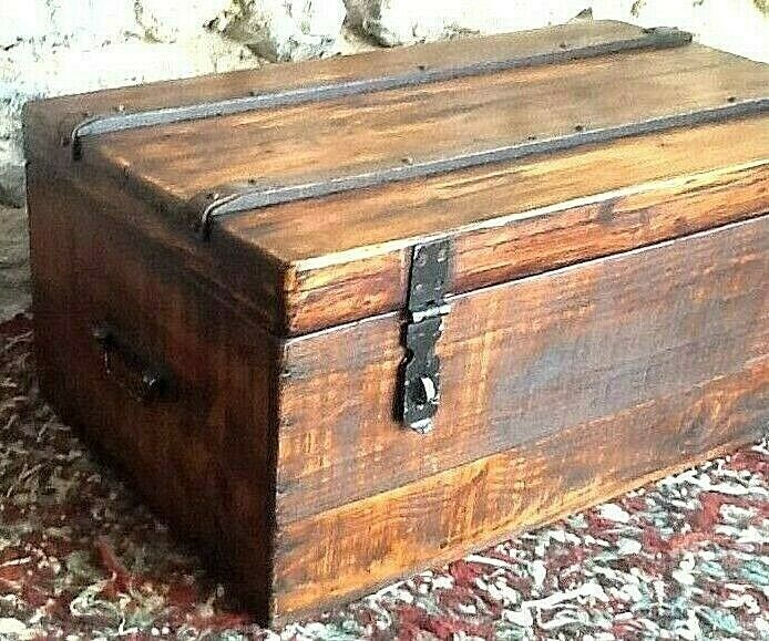 Old box, travel trunk