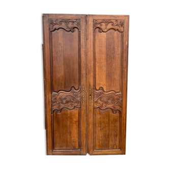 Double portes  anciennes en bois - époque XVII