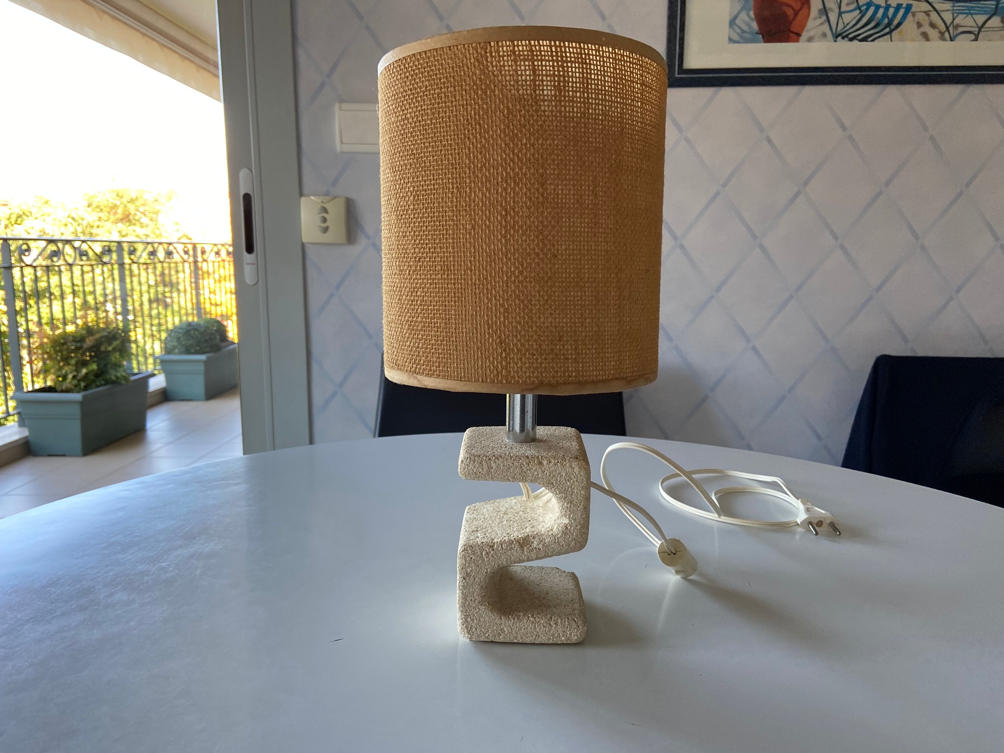 Lampe brutaliste