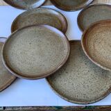 10 vintage sandstone plates