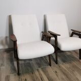 Paire de fauteuils par Jaroslav Smidek restaurés