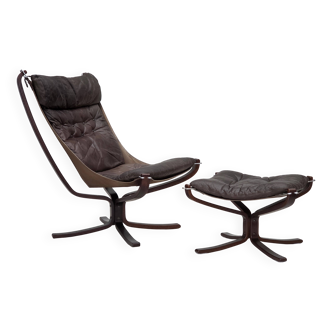 1970s, Norwegian design by Sigurd Ressel, chair "Falcon" with footstool.