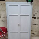 Armoire parisienne