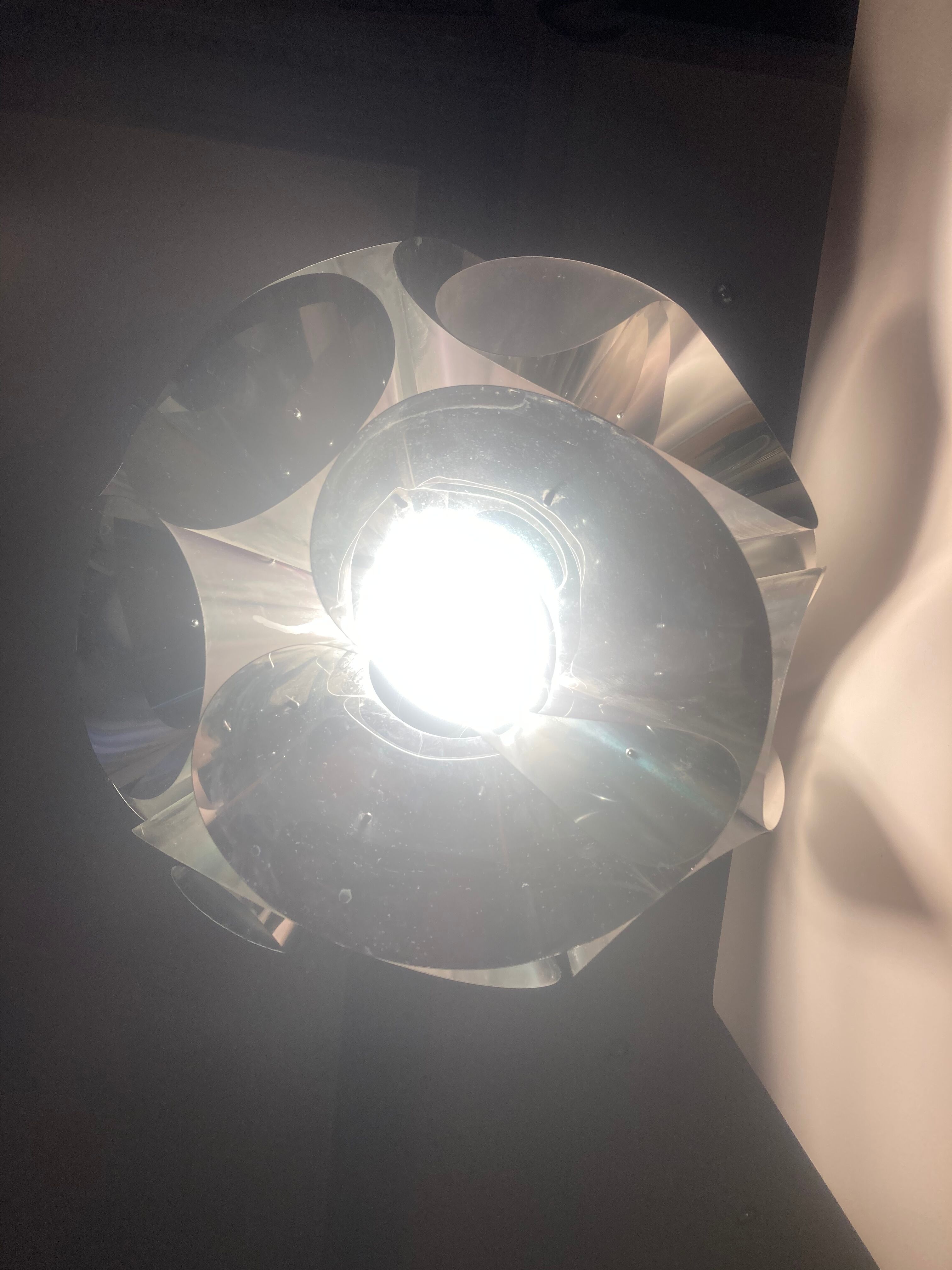 Hanging lamp of Hiroki Takada "floral"