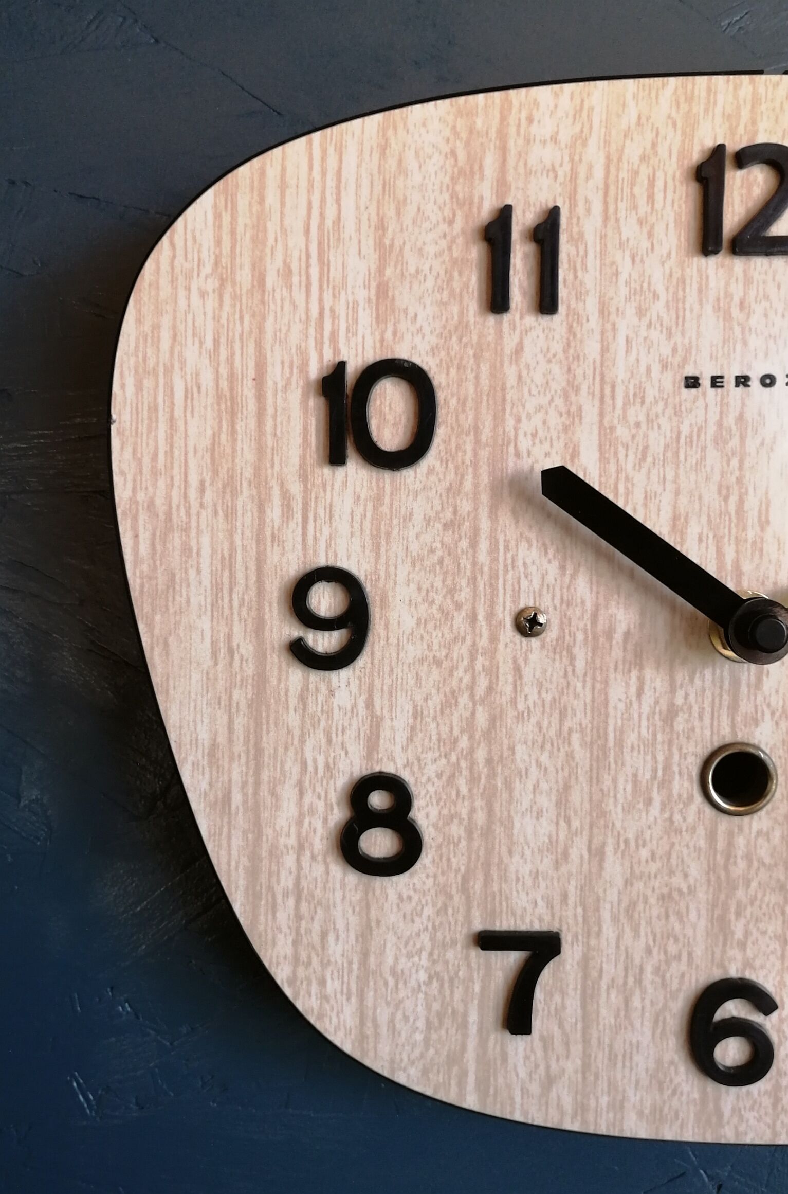 Vintage clock formica silent wall clock "Beroz beige wood"
