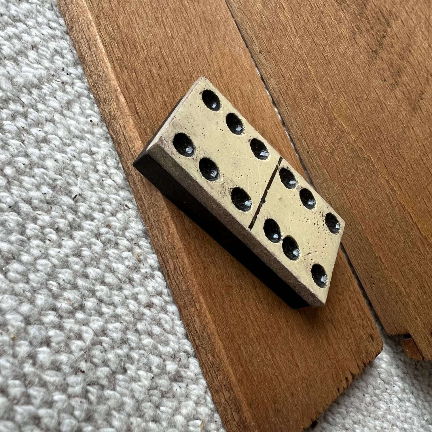 Box of wooden dominoes