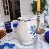 Decanter with grape blue decoration