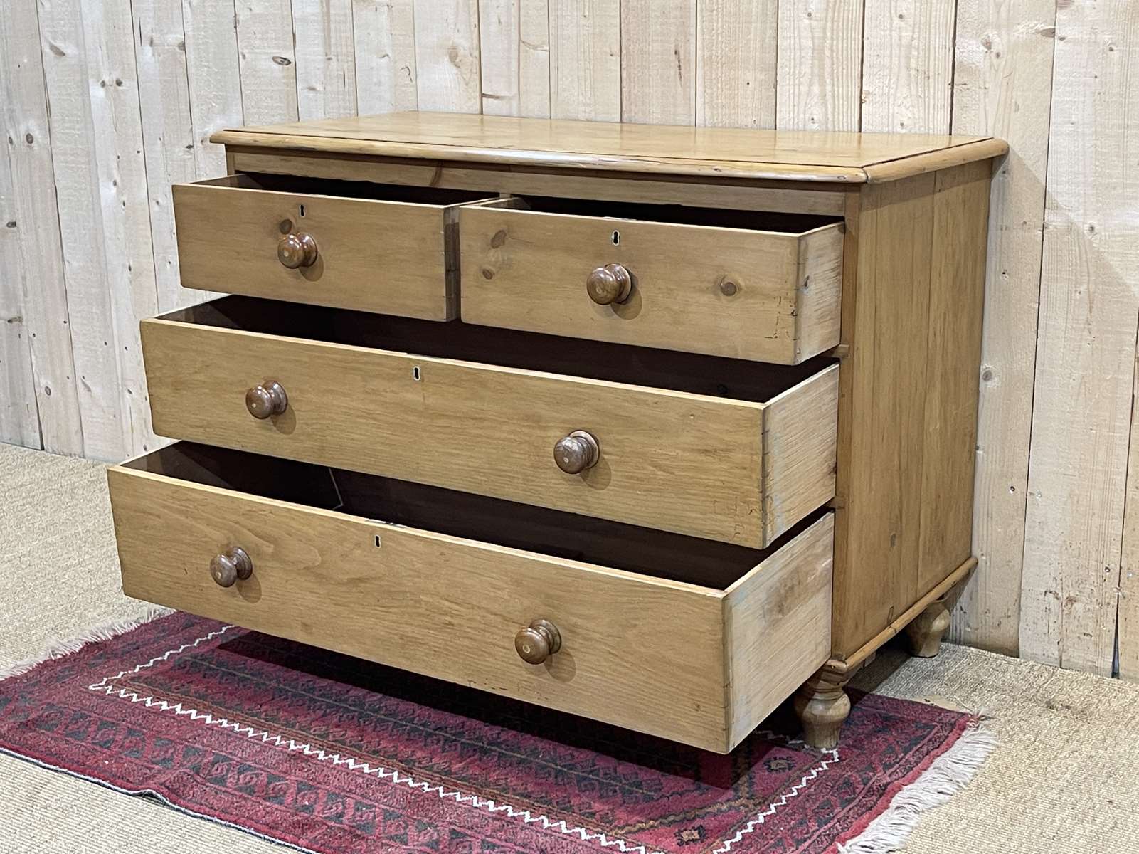 Victorian chest of drawers in nineteenth century fir
