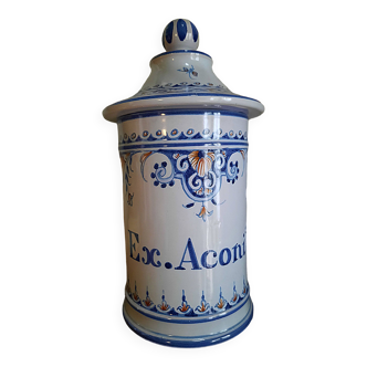 Aconite earthenware pharmacy jar