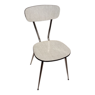 Chaises marbrées formica