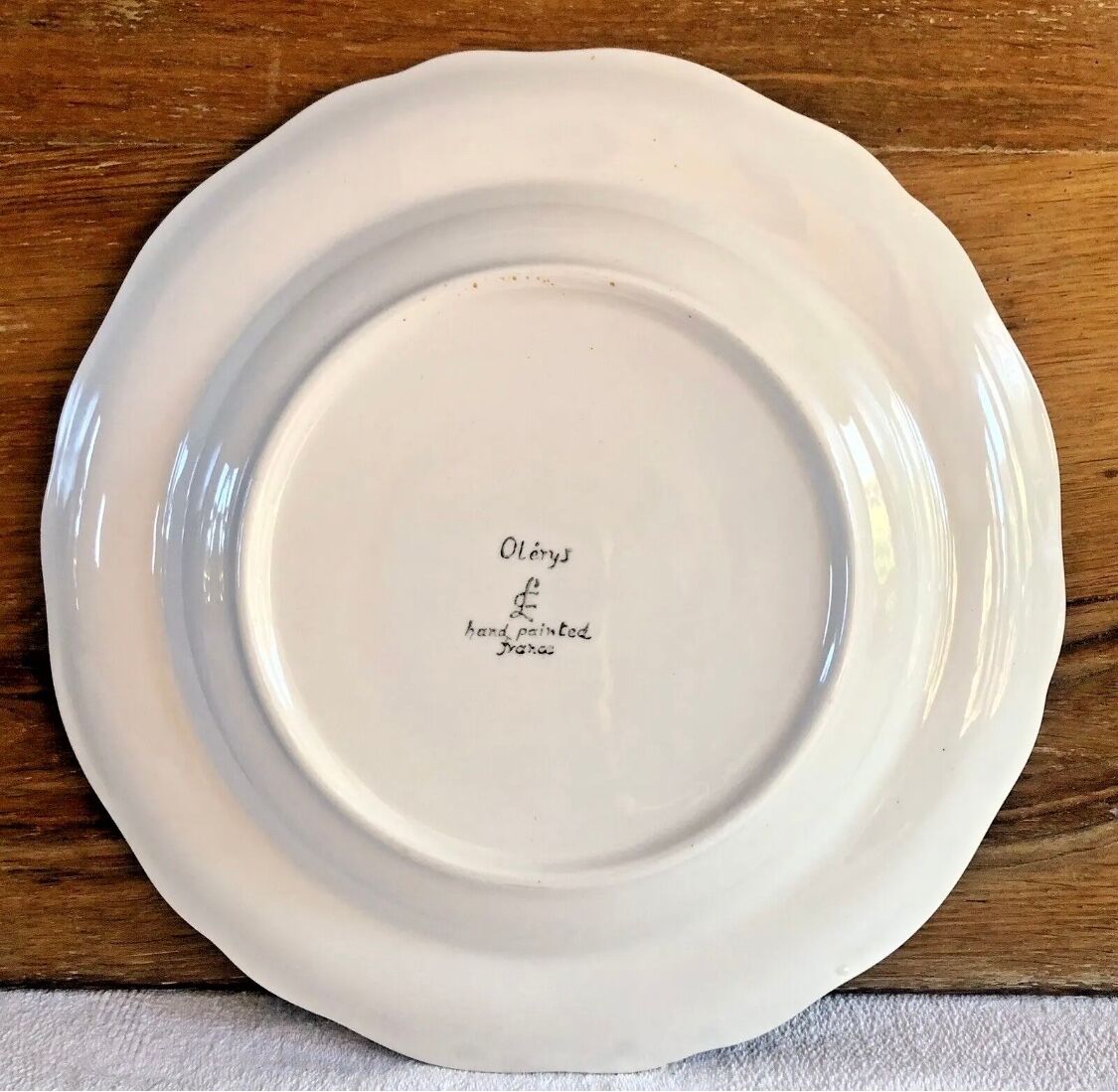6 Longchamp soup plates Moustier Olérys decor