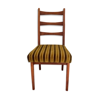 Scandinavian seating vintage velvet chair