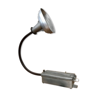 Lampe murale style indus grand format