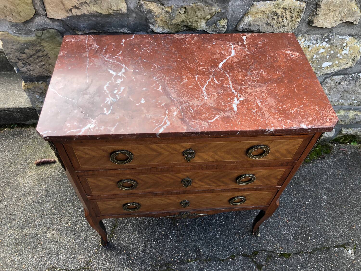 Commode marqueterie style transition