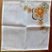 Vintage tablecloth and 6 napkins