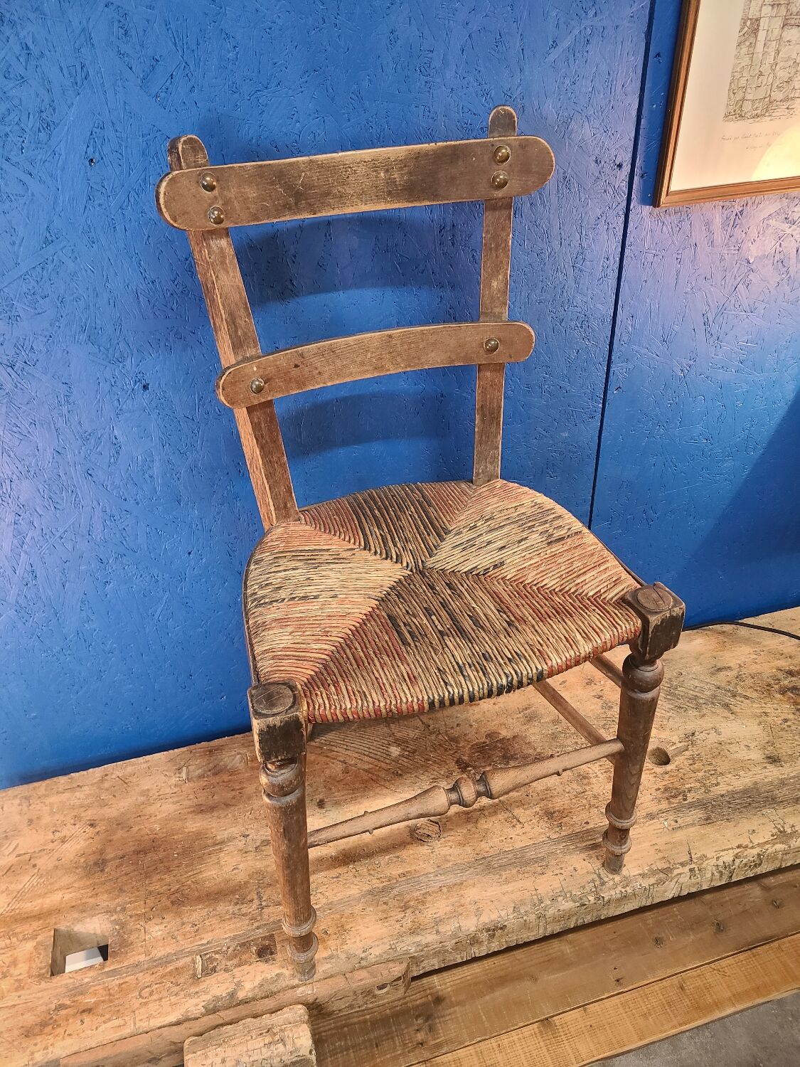 Antique mulched chair