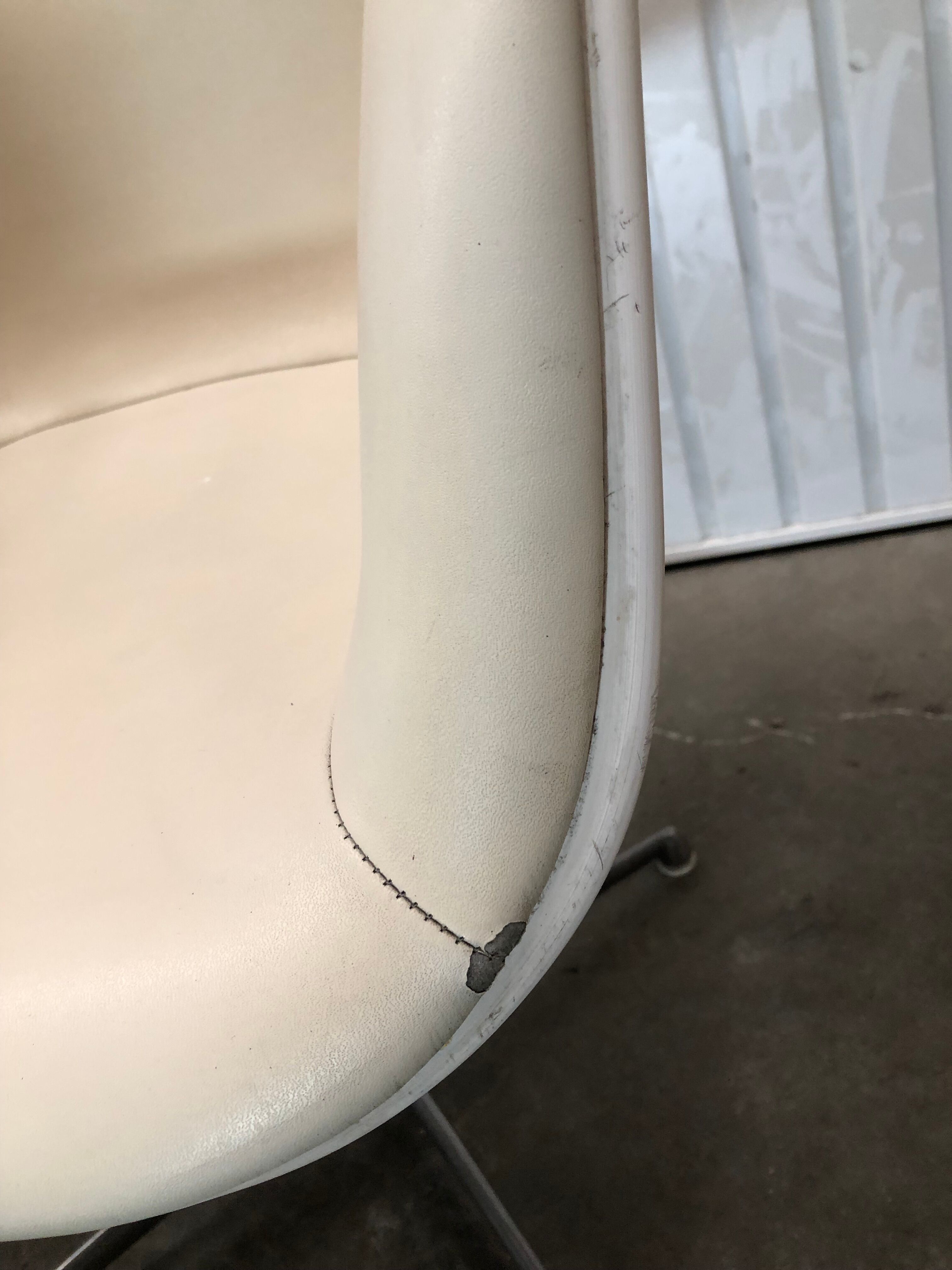 pair of armchairs la fonda design Charles Eames 1970