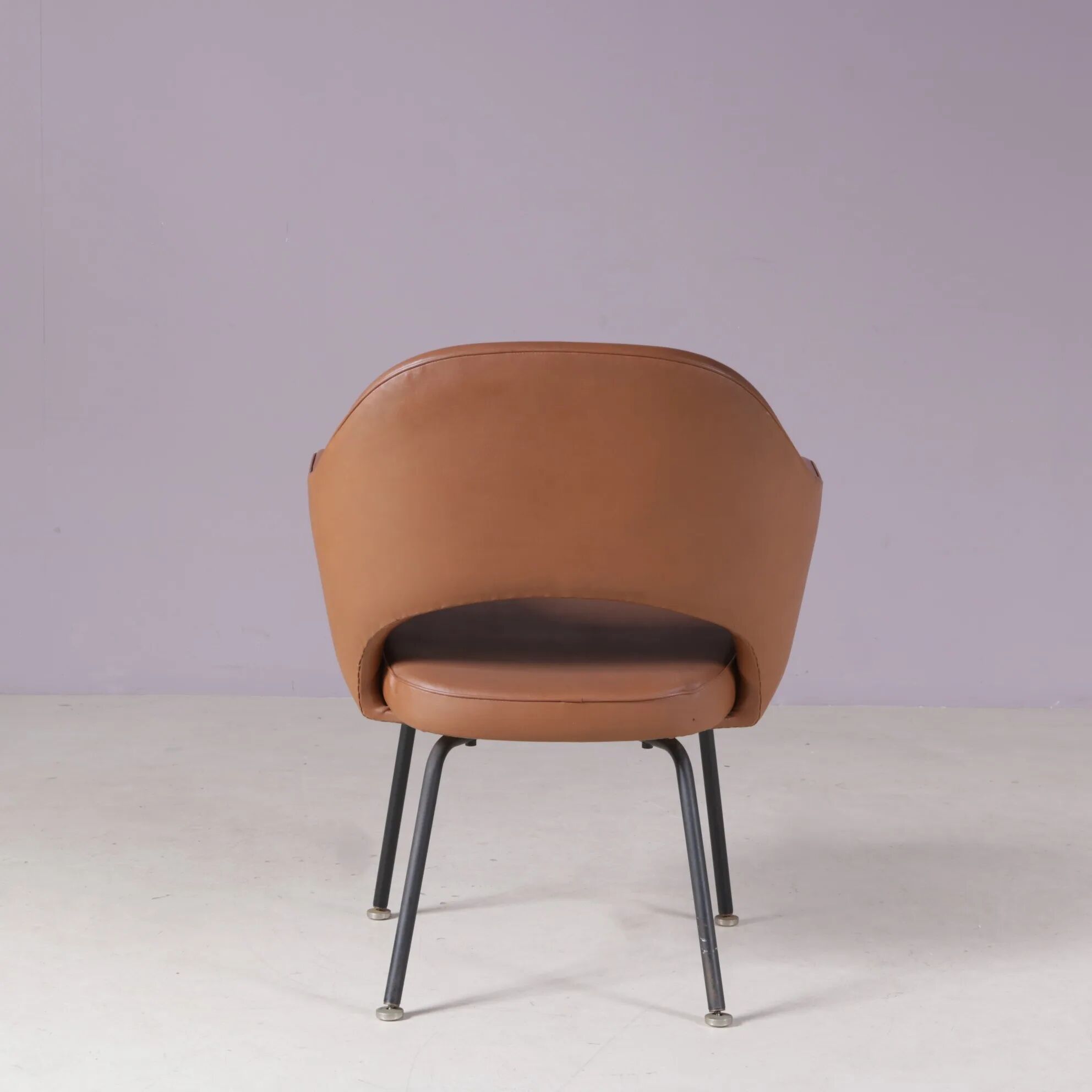 1950s executive armchair by Eero Saarinen for Knoll International