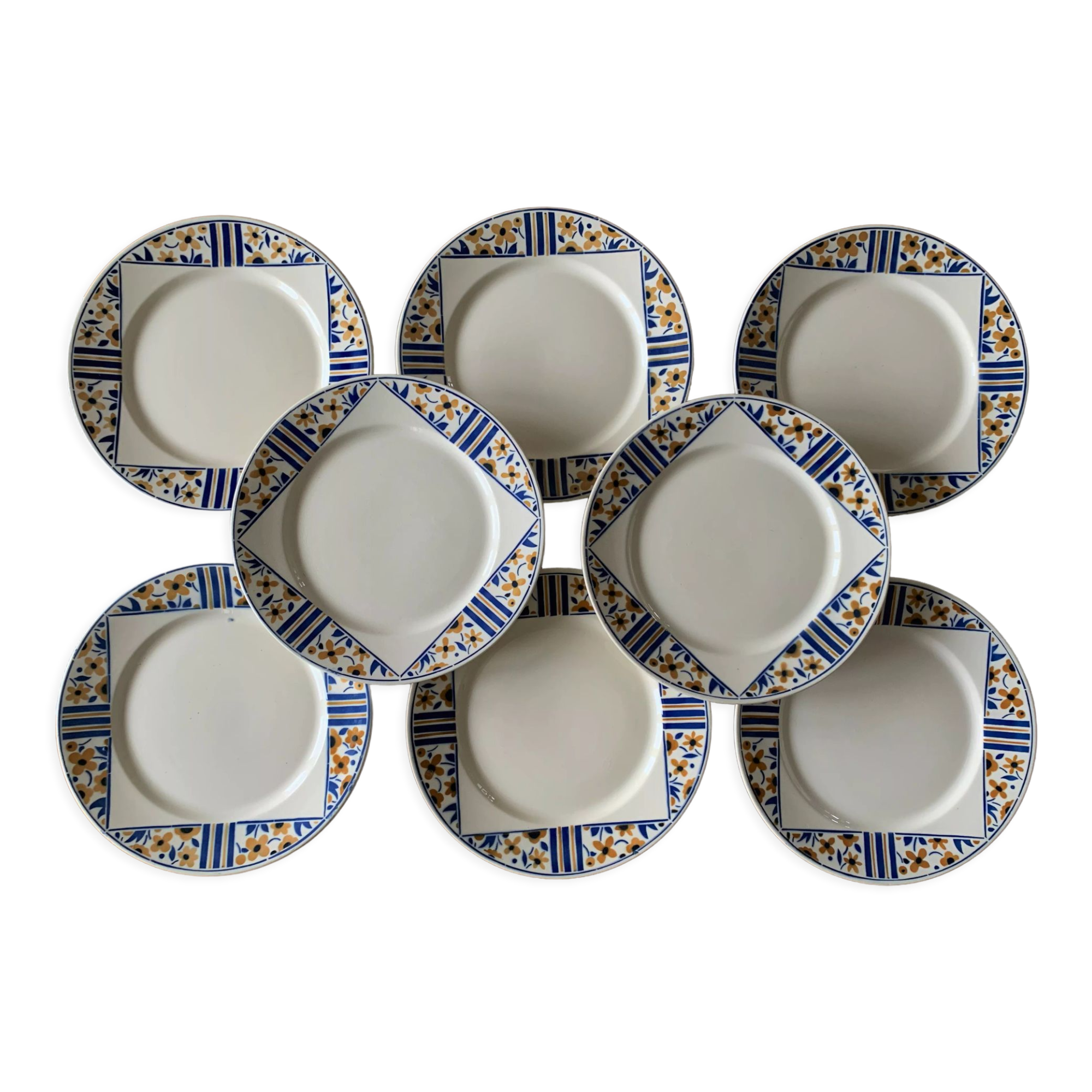 8 plates in Badonviller earthenware