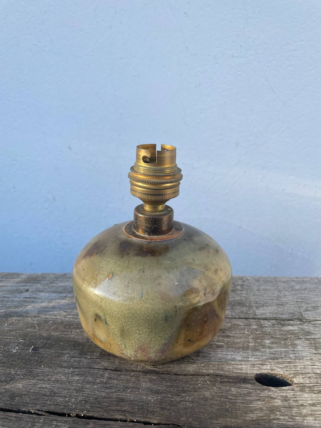 Vintage ceramic ball lamp
