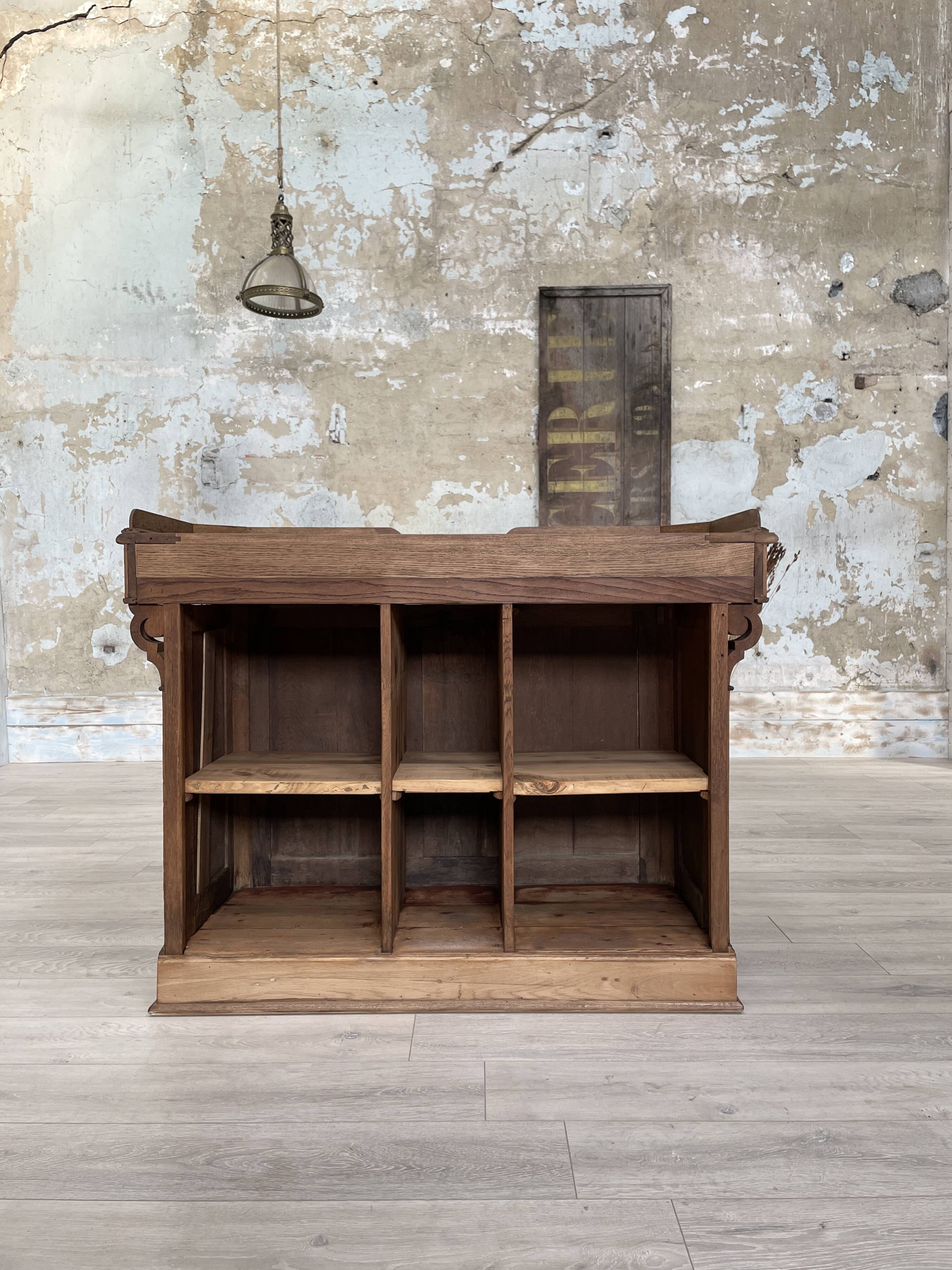 Solid oak box countertop, circa 1900.