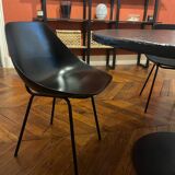 Pierre Guariche shell chair