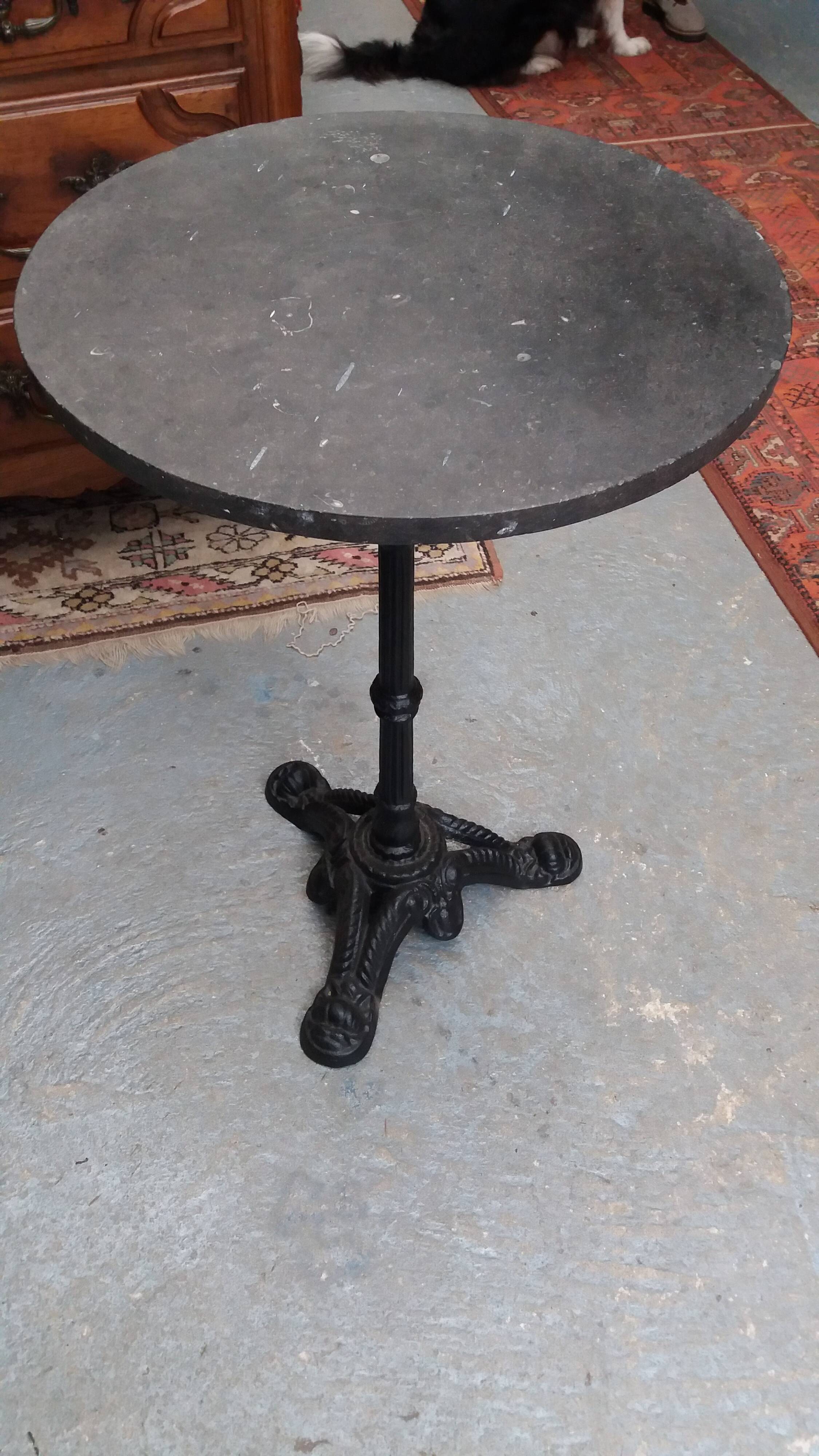 round bistro table