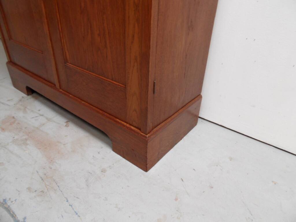Vintage Dutch oak 2 door bookcase