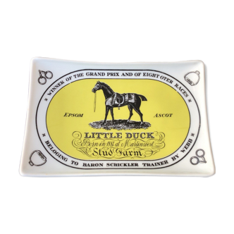 Empty pocket decorated with porcelain horse decoration