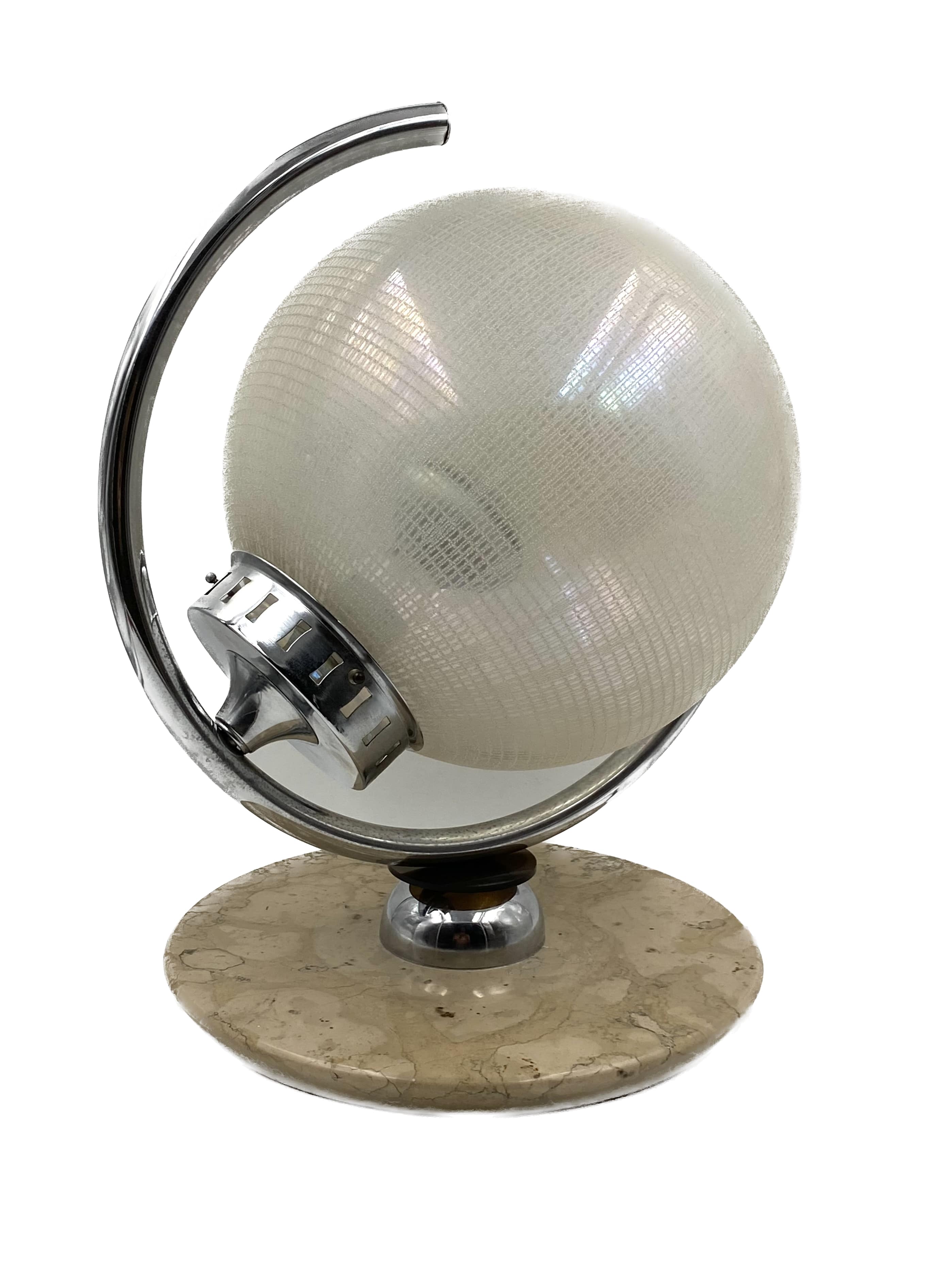 Murano glass spherical table lamp, Mazzega Italy 1970s