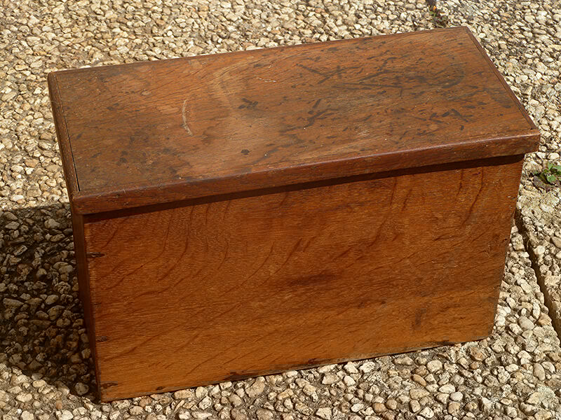 card box, old wooden