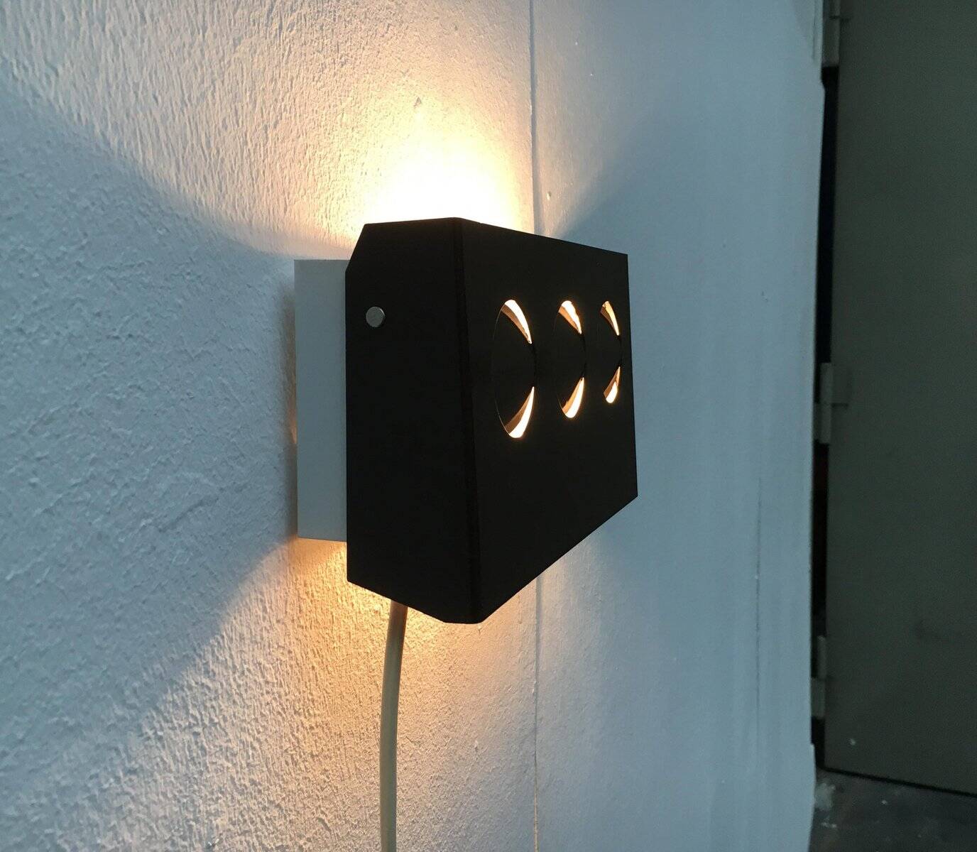 Lampe murale danoise vintage de l'ère spatiale de Hamalux