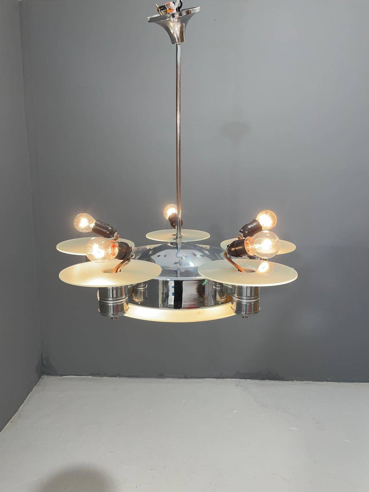 1930s Art Deco Chrome Chandelier with Frosted Glass Disc Shades – Czech Vin