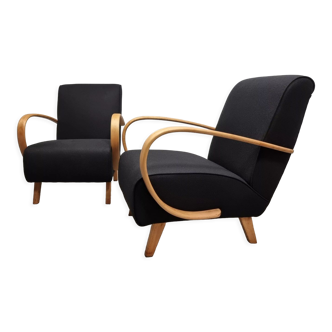 Fauteuils restaurés par Jindrich Halabala