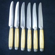 Set of 6 table knives Inoxidable steel and horn Stamped Châtellerault