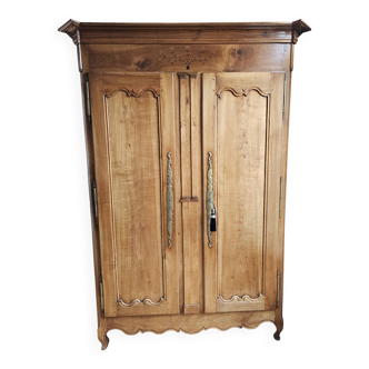 Armoire ancienne