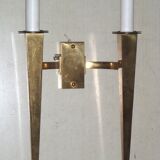 Great applies to two lights